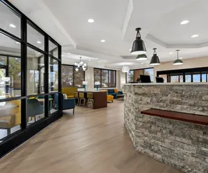Photo 4 - Comfort Suites Augusta Riverwatch