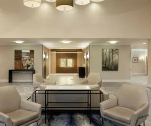 Photo 4 - Fairfield Inn & Suites by Marriott Miami Airport South