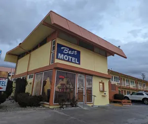 Photo 2 - Best Motel