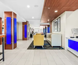 Photo 4 - Holiday Inn Express Hotel & Suites Pauls Valley by IHG