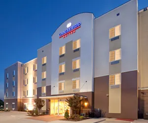 Photo 2 - Candlewood Suites Texarkana, an IHG Hotel