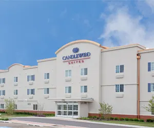 Photo 2 - Candlewood Suites Elgin, an IHG Hotel