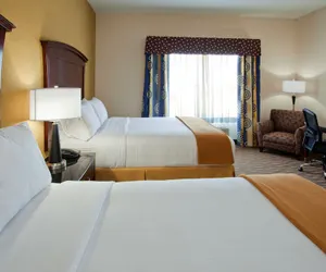 Photo 4 - Holiday Inn Express & Suites Austin South-Buda by IHG