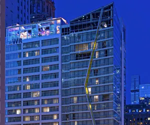 Photo 2 - theWit Chicago, a Hilton Hotel