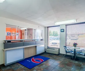Photo 5 - Motel 6 Oklahoma City, OK - South