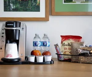 Photo 4 - Hampton Inn & Suites Jennings