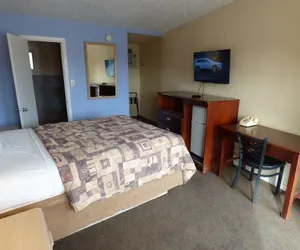 Photo 5 - Sands Motel