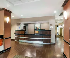 Photo 4 - Best Western Plus Olathe Hotel