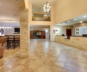 Photo 5 - Comfort Suites Arlington - Entertainment District