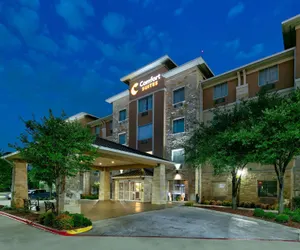 Photo 2 - Comfort Suites Arlington - Entertainment District