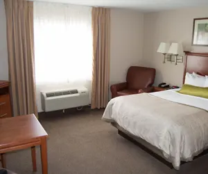 Photo 5 - Candlewood Suites VICTORIA, an IHG Hotel