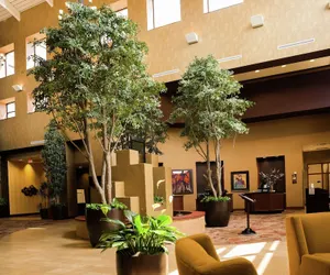 Photo 5 - Embassy Suites by Hilton Minneapolis North