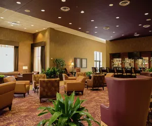 Photo 4 - Embassy Suites by Hilton Minneapolis North