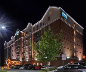 Photo 2 - Staybridge Suites Quantico-Stafford, an IHG Hotel