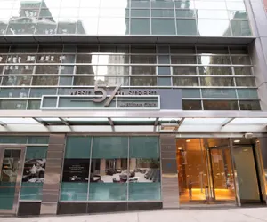 Photo 2 - Hilton Club West 57th Street New York