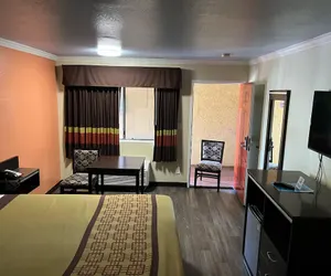 Photo 5 - Rivera Inn & Suites Motel Pico Rivera