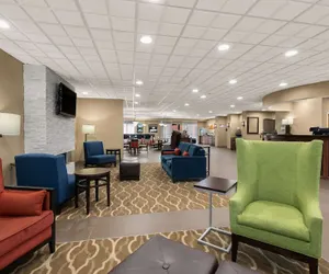 Photo 4 - Comfort Suites