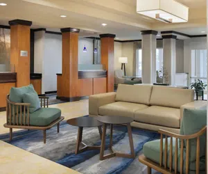 Photo 2 - Fairfield Inn & Suites by Marriott Turlock