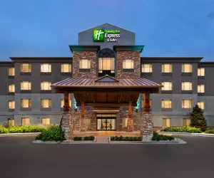 Photo 2 - Holiday Inn Express Hotel & Suites Denver Airport, an IHG Hotel