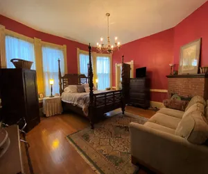 Photo 5 - The Queen Anne Inn