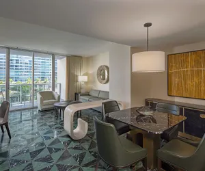 Photo 4 - W Miami
