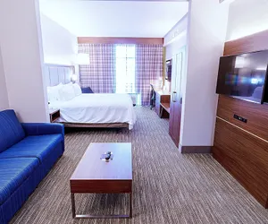 Photo 5 - Holiday Inn Express Hotel & Suites Crestview by IHG