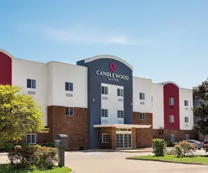 Photo 2 - Candlewood Suites Vicksburg, an IHG Hotel