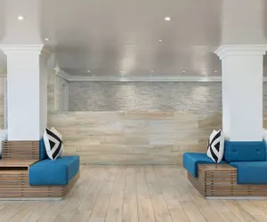 Photo 3 - Allegria Hotel