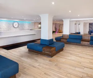 Photo 2 - Allegria Hotel