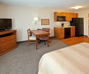 Photo 4 - Candlewood Suites Louisville North, an IHG Hotel