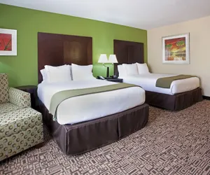 Photo 4 - Holiday Inn Express Hotel & Suites Richfield, an IHG Hotel