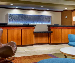 Photo 3 - Fairfield Inn & Suites by Marriott Peoria East