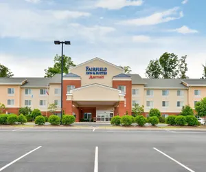 Photo 2 - Fairfield Inn & Suites by Marriott Asheboro