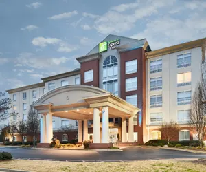 Photo 2 - Holiday Inn Express Hotel & Suites Spartanburg-North, an IHG Hotel