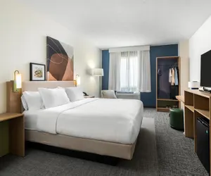 Photo 3 - Spark by Hilton Pecos