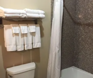 Photo 2 - Spark by Hilton Pecos