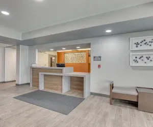 Photo 5 - Candlewood Suites Milwaukee Airport, an IHG Hotel