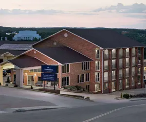Photo 2 - AmericInn by Wyndham Branson & Conference Center