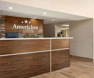 Photo 4 - AmericInn by Wyndham Branson & Conference Center
