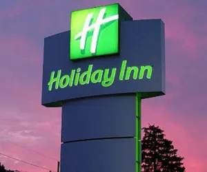 Photo 2 - Holiday Inn Hotel & Suites Barstow, an IHG Hotel