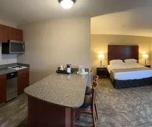 Photo 5 - Medallion Inn & Suites