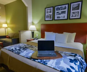 Photo 4 - Sleep Inn And Suites Pearland - Houston South