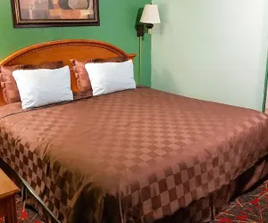 Photo 4 - American Inn And Suites Childress