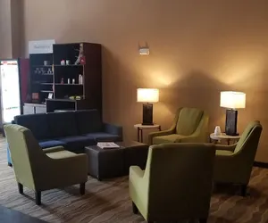 Photo 5 - Comfort Suites South Point - Huntington