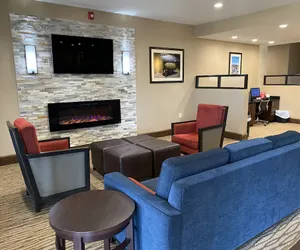 Photo 2 - Comfort Suites Byron Warner Robins