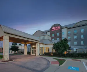 Photo 2 - Hilton Garden Inn Dallas/Arlington