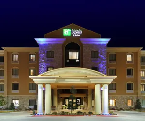 Photo 2 - Holiday Inn Express Hotel & Suites Texarkana East, an IHG Hotel