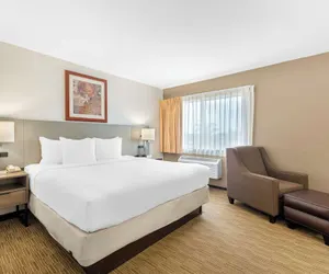 Photo 2 - Comfort Inn Cockatoo near LAX Airport