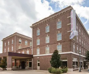 Photo 2 - Liberty Hotel, an Ascend Collection Hotel