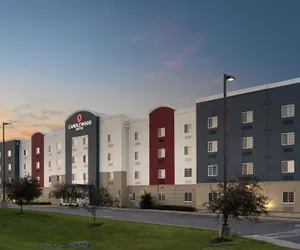 Photo 2 - Candlewood Suites Watertown Fort Drum by IHG